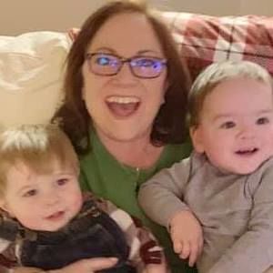 Meet your Posher, Suzanne